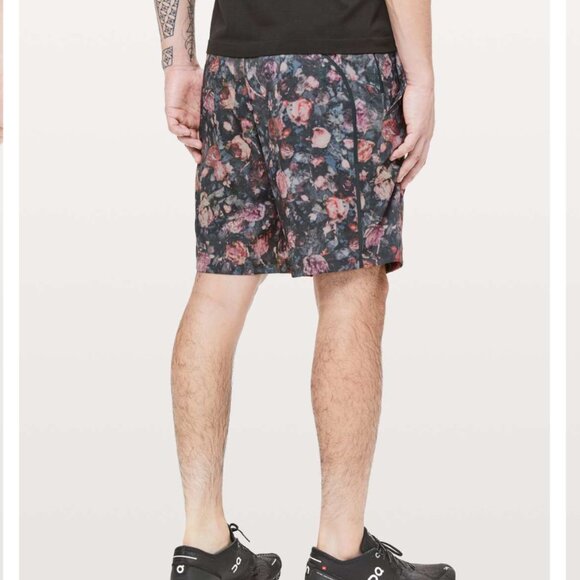 Lululemon Pace Breaker Short *9" - Size S - Picture 3 of 9